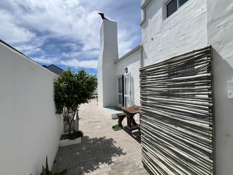5 Bedroom Property for Sale in Dwarskersbos Western Cape